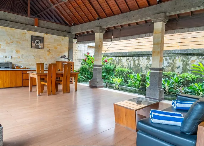 Bali Prime Seminyak By Kanaya Hospitality 科洛布坎