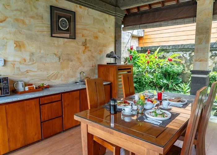 Bali Prime Seminyak By Kanaya Hospitality