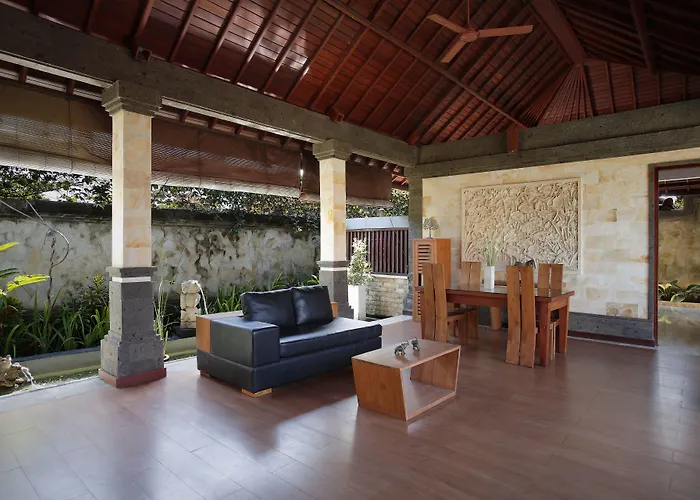 ヴィラ Bali Prime Seminyak By Kanaya Hospitality ケロボカン