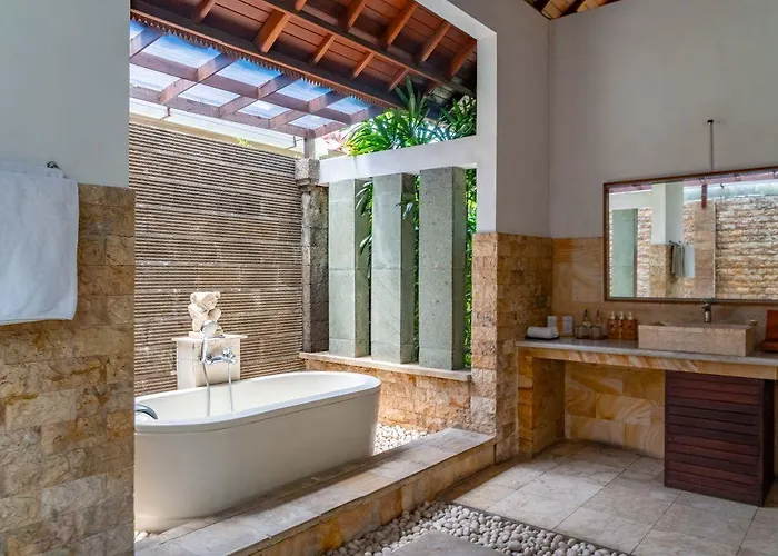 Bali Prime Seminyak By Kanaya Hospitality * ケロボカン