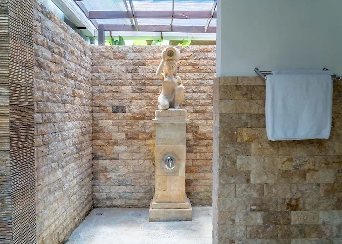 Bali Prime Seminyak By Kanaya Hospitality * ケロボカン